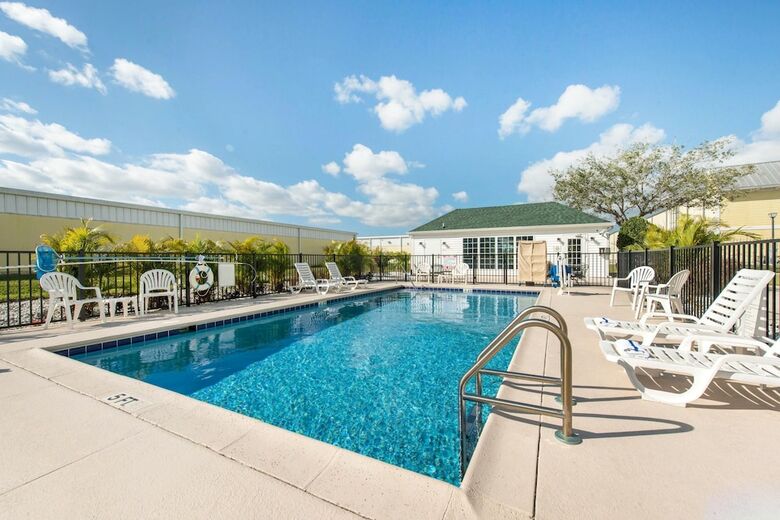 Hotel Quality Inn Palm Bay - Melbourne I-95
