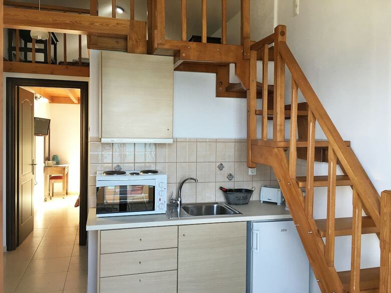 Porto Kalyves Seaside Apartments