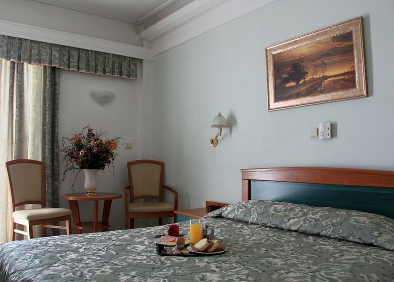 Hotel Platon