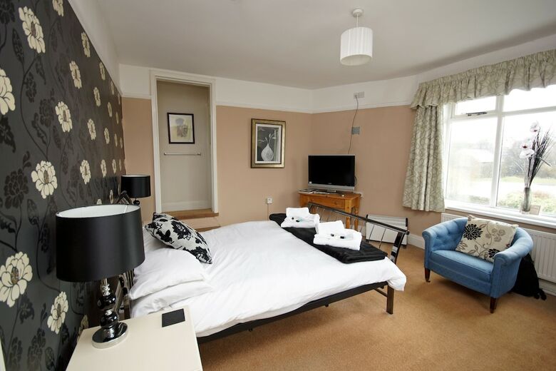Posada Devonshire Arms Inn