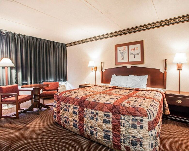 Hotel Rodeway Inn