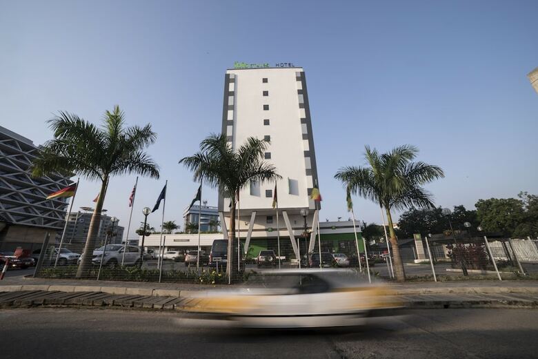 Hotel Ibis Styles Accra Airport