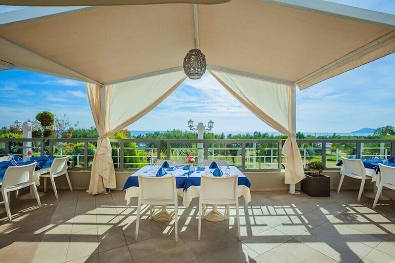 Hotel Xenios Anastasia Resort & Spa