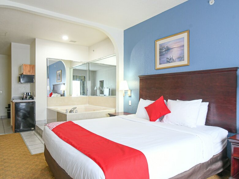 Hotel Oyo Townhouse Houston Brookhollow