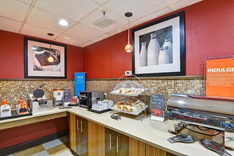 Hotel Hampton Inn Albany-wolf Road (Airport)