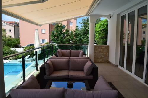 Hostal House Novalia