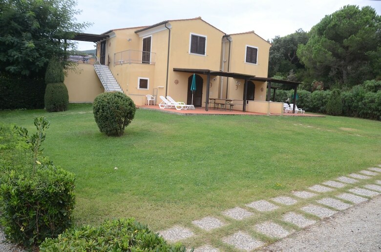 Hotel Residence Le Acacie