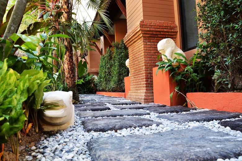 Hotel Shanaya Beach Resort & Spa Phuket