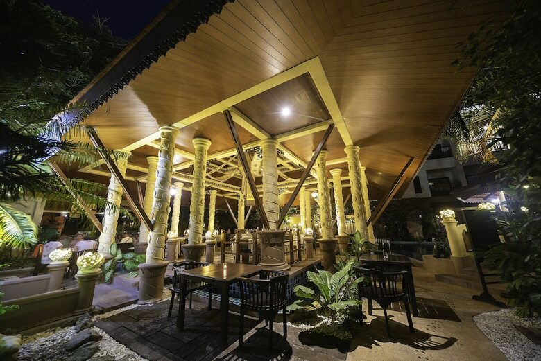Hotel Shanaya Beach Resort & Spa Phuket
