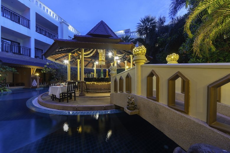 Hotel Shanaya Beach Resort & Spa Phuket
