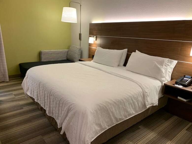 Hotel Holiday Inn Express Tampa-brandon