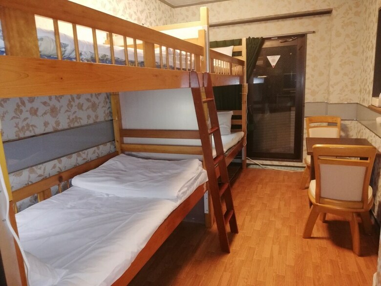 Hostal Family & Bakpak Tokyo Hostel