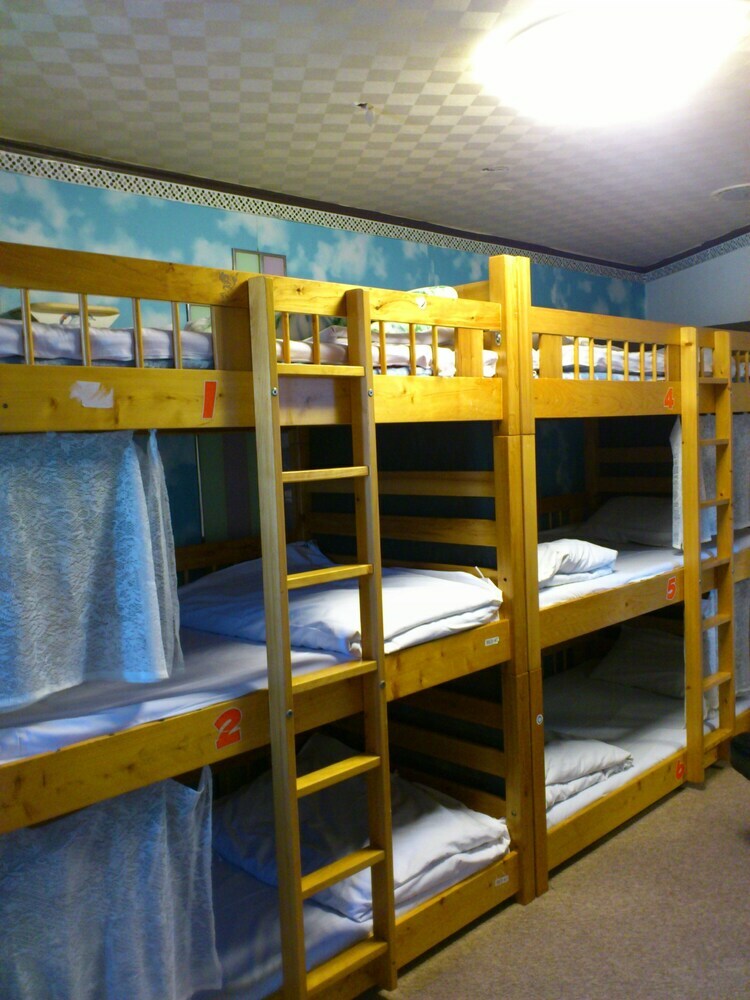 Hostal Family & Bakpak Tokyo Hostel