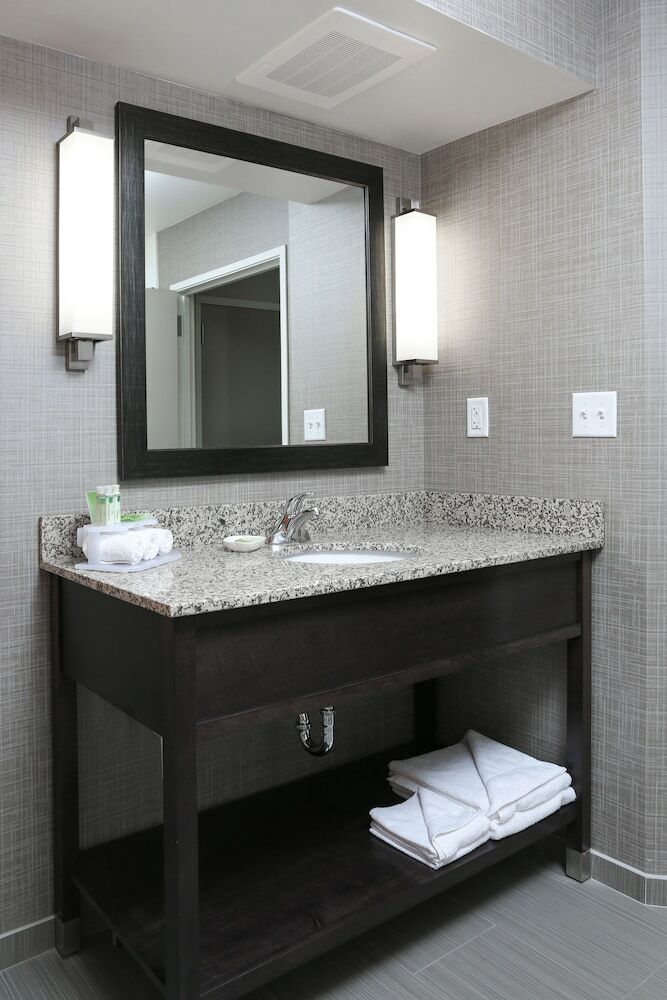 Hotel Holiday Inn Express Moline - Quad Cities Area