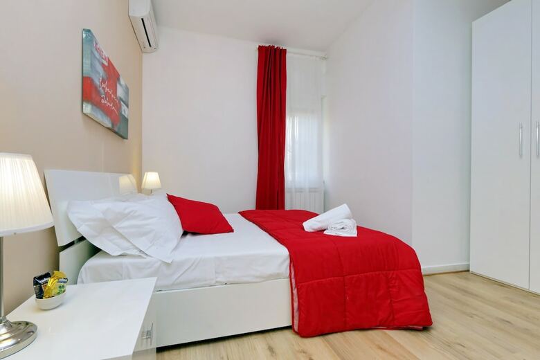 Hotel I Pini Di Roma - Rooms & Suites