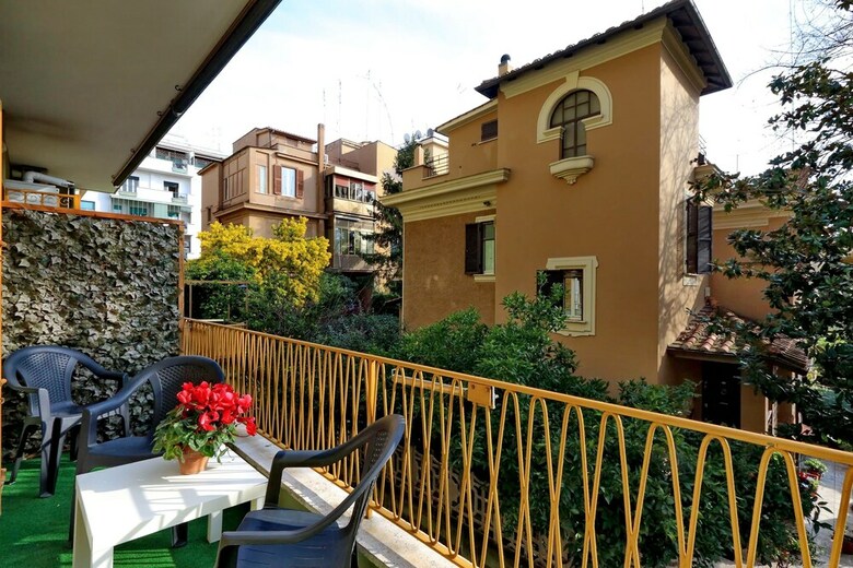 Hotel I Pini Di Roma - Rooms & Suites