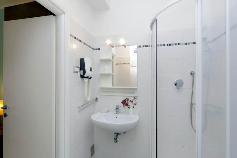 Hotel I Pini Di Roma - Rooms & Suites