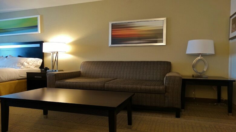 Hotel Holiday Inn Express & Suites Montgomery