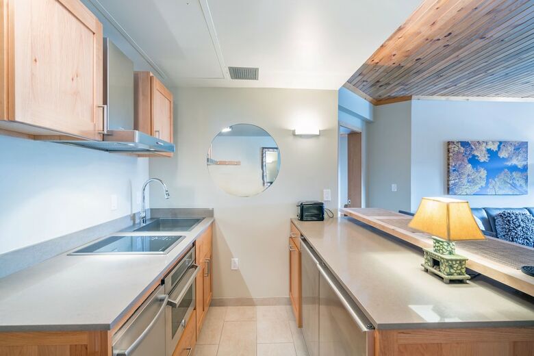 Apartamento Ice House Suites And Condominiums