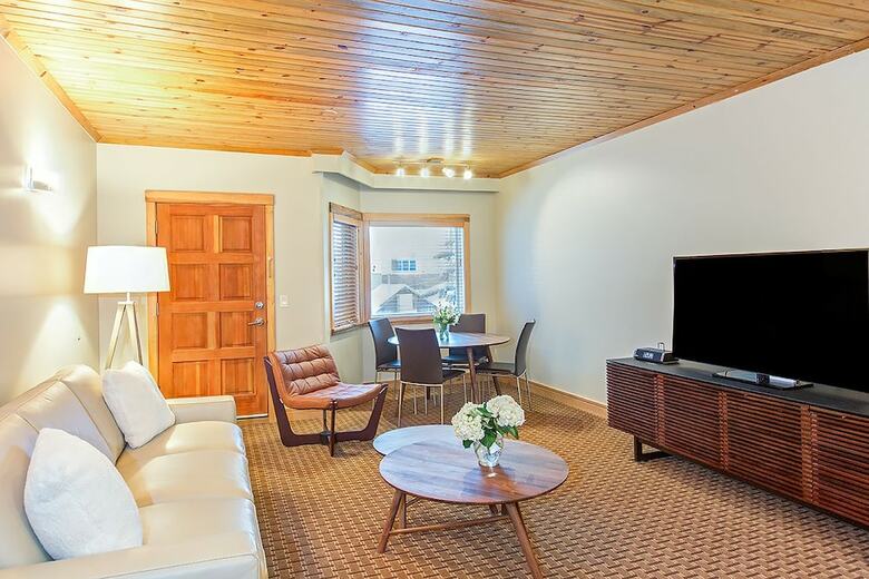 Apartamento Ice House Suites And Condominiums