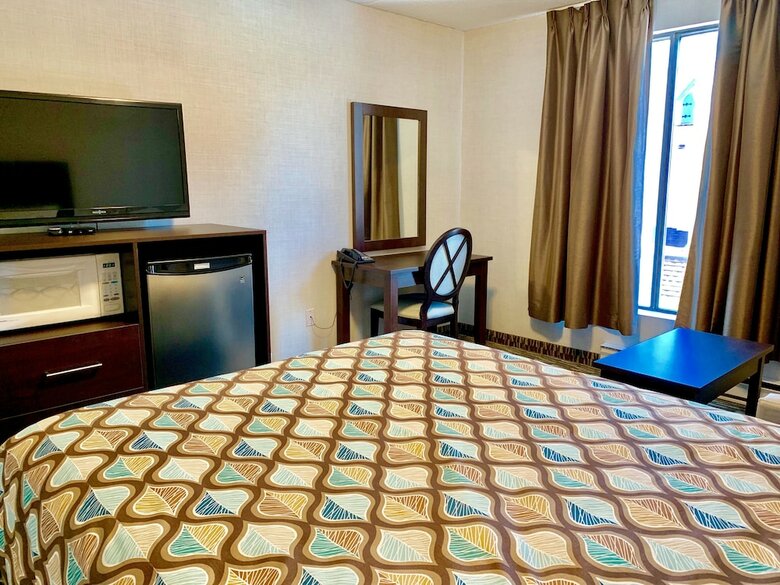 Hotel Deluxe Inn
