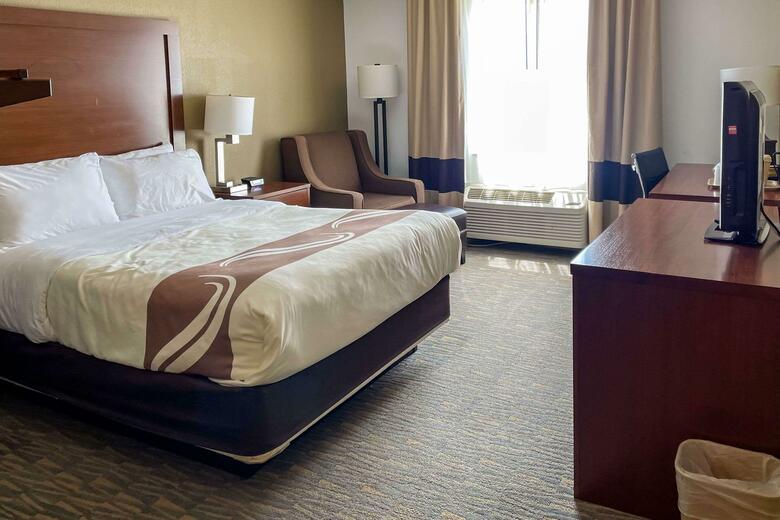Hotel Quality Inn & Suites Georgetown - Seaford