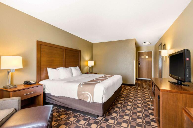 Hotel Quality Inn & Suites Georgetown - Seaford