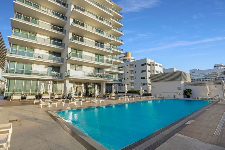 Apartamentos Monte Carlo By Miami Vacations