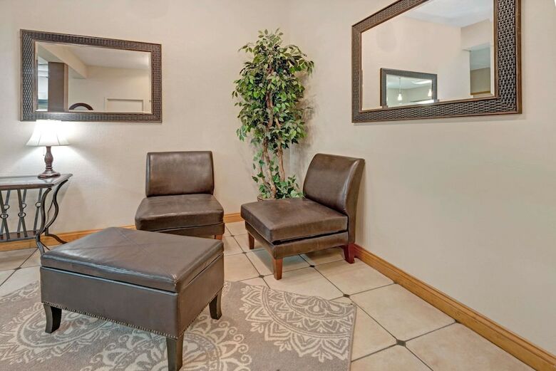 Hotel Super 8 By Wyndham Indianapolis South