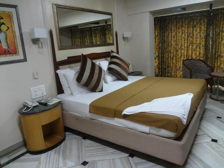 Royal Park Hotel