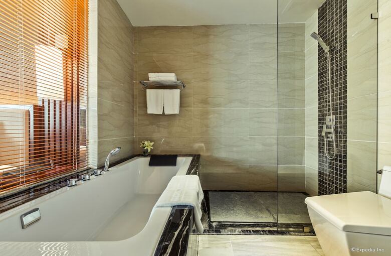 Muong Thanh Luxury Quang Ninh Hotel