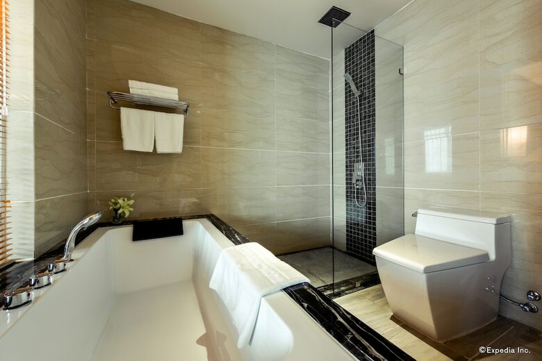 Muong Thanh Luxury Quang Ninh Hotel