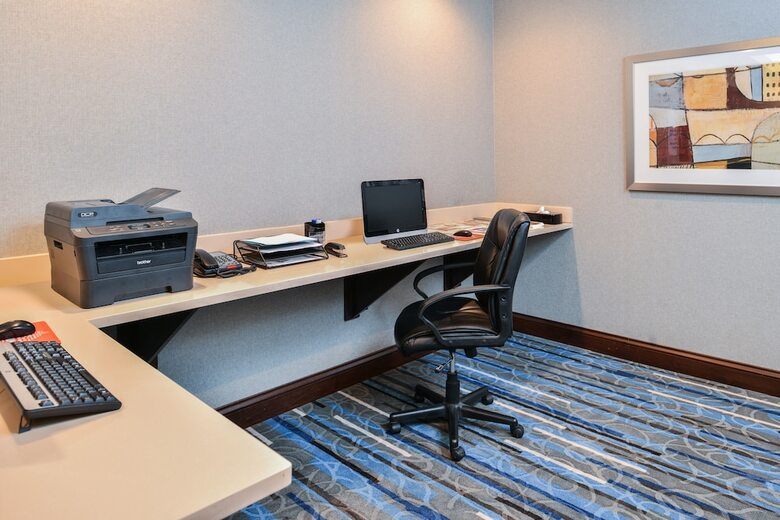Hotel Holiday Inn Express & Suites York
