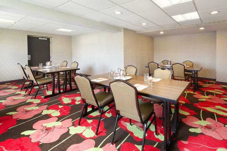 Hotel Indigo Cleveland-beachwood
