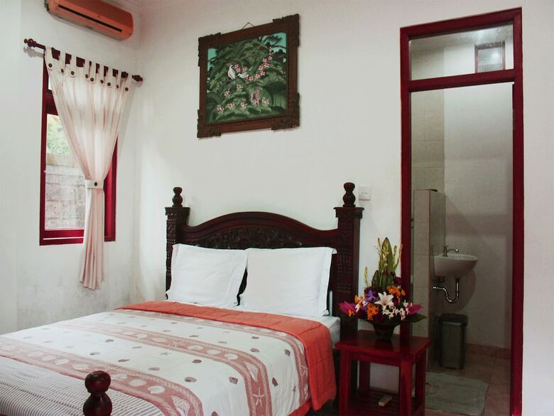 Hotel Teba House