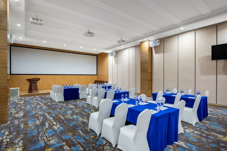 Hotel Holiday Inn Express Ordos Dongshen