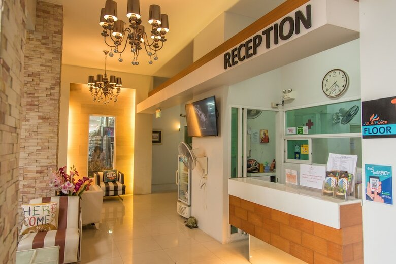 Hotel Phuket Jula Place