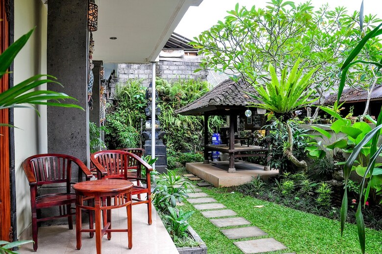 Hotel Sandat Bali Ubud Guest House