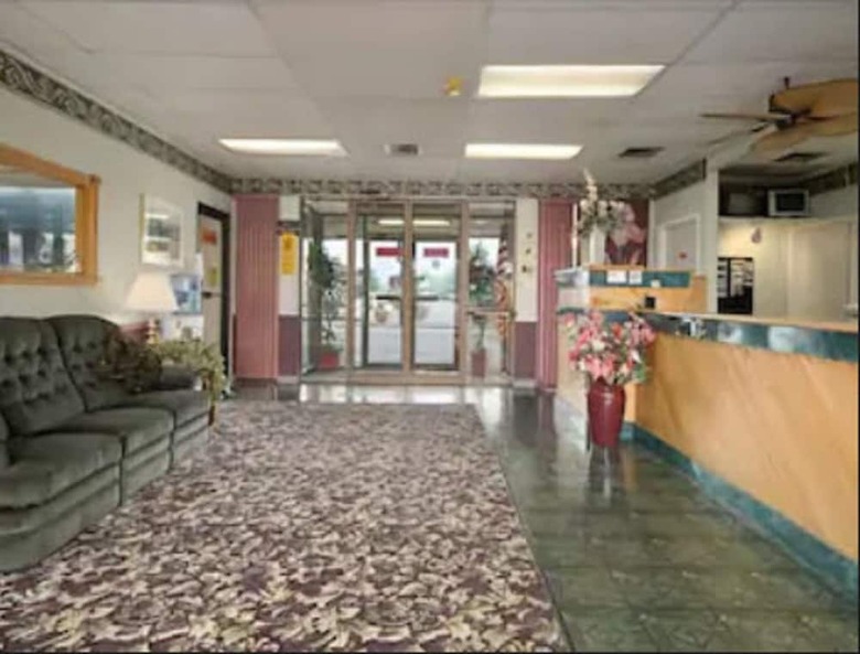 Hotel Super 8 By Wyndham Carlisle North