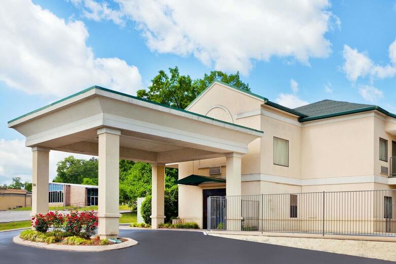 Motel Super 8 By Wyndham Ft. Oglethorpe Ga/chatt Tn Area