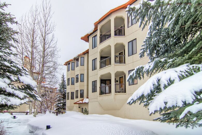 Meadows At Eagleridge Condos By Steamboat Resorts