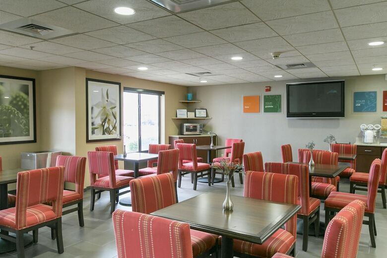 Hotel Comfort Suites Austin Nw Lakeline