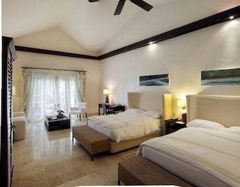 Hotel Casa Colonial Beach & Spa
