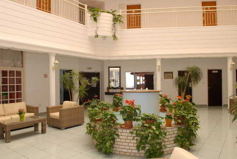 Maistrali Hotel Apartments & Bungalows