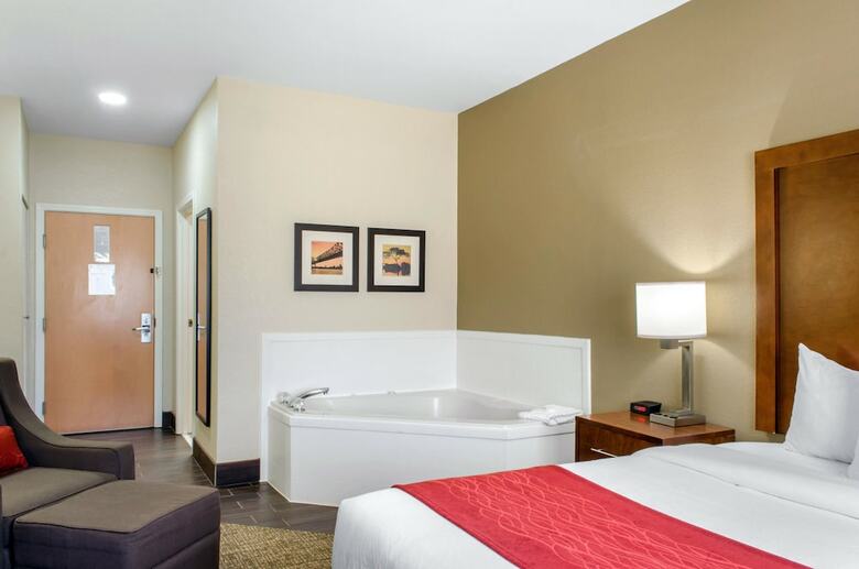 Hotel Comfort Inn & Suites Covington - Mandeville
