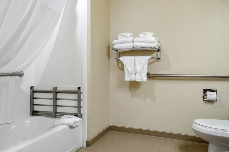 Hotel Comfort Inn & Suites Covington - Mandeville