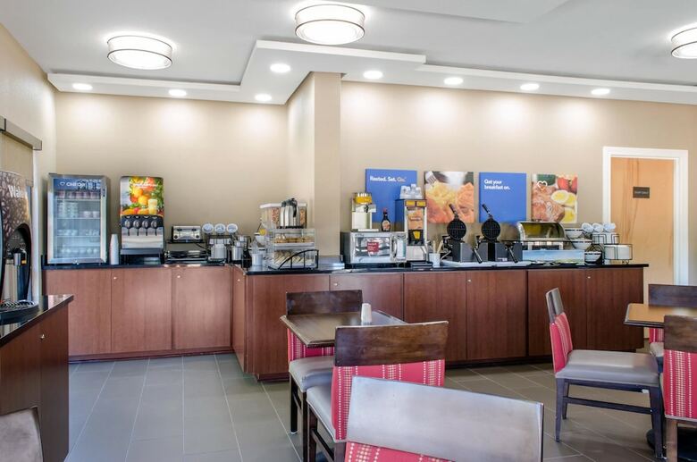 Hotel Comfort Inn & Suites Covington - Mandeville