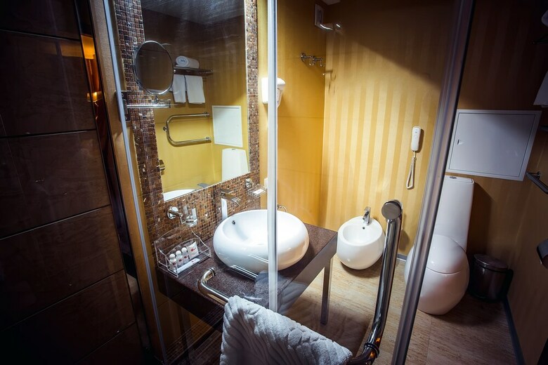 The Avrora Hotel Complex