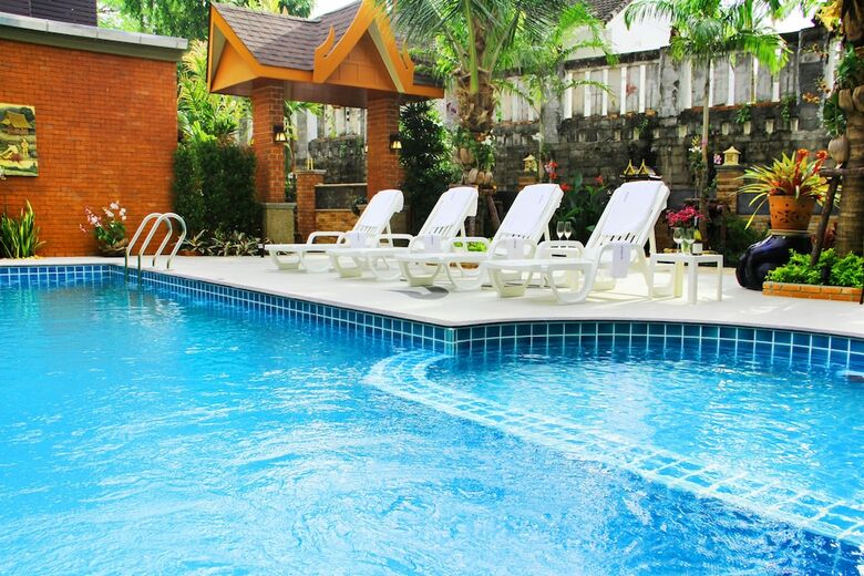 Hotel Baan Sailom Resort