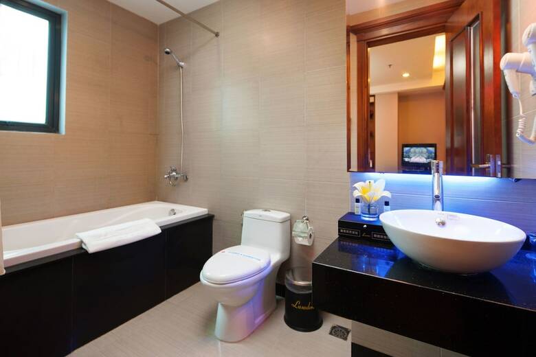 Luxeden Hotel